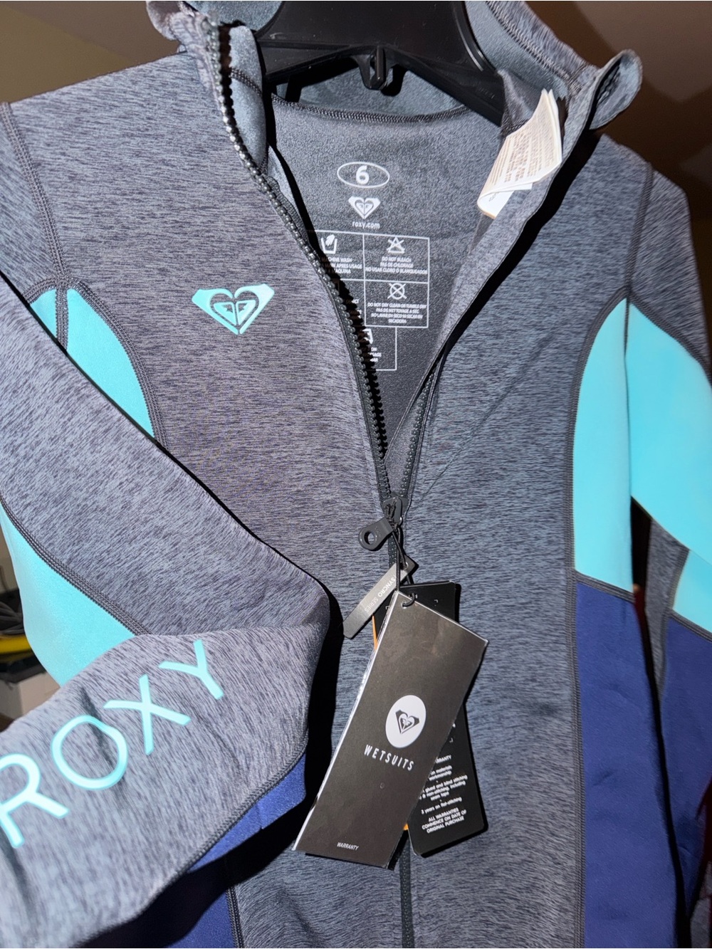 🏄♀️ROXY SURF JACKET